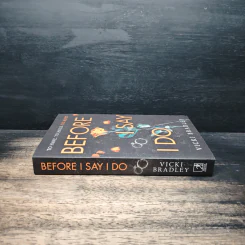 Before I Say I Do - Vicki Bradley รูปที่ 3