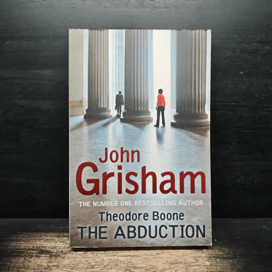 Theodore Boone The Abduction - John Grisham รูปที่ 1