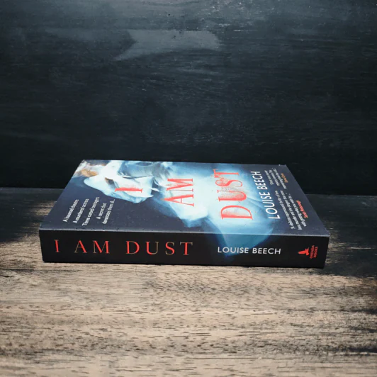 I Am Dust - Louise Beech รูปที่ 3