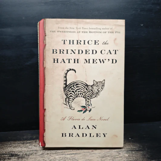 Thrice the Brinded Cat Hath Mew'd - Alan Bradley รูปที่ 1