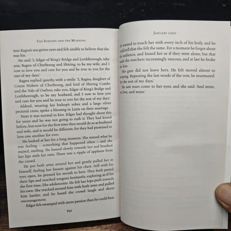 The Evening and the Morning - Ken Follett รูปที่ 8