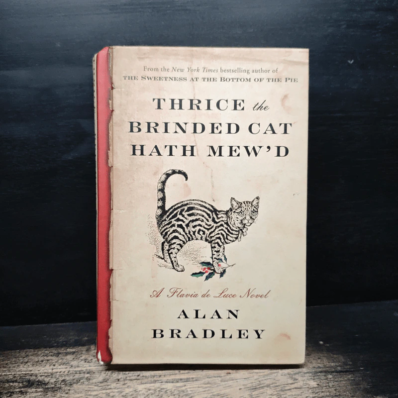 Thrice the Brinded Cat Hath Mew'd - Alan Bradley รูปที่ 1