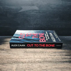 Cut to the Bone - Alex Caan รูปที่ 3