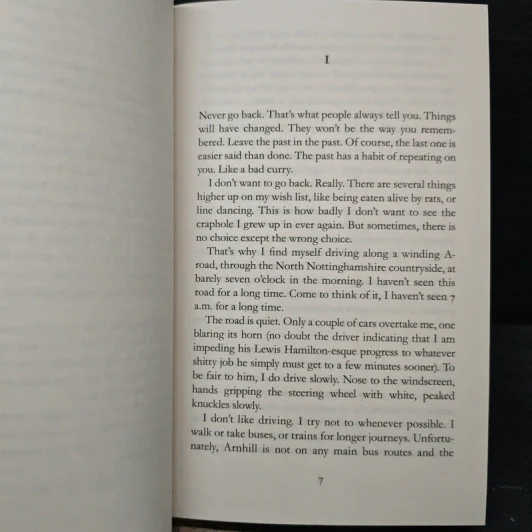 The Taking of Annie Thorne - C.J. Tudor รูปที่ 7