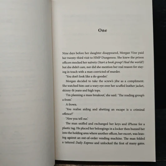Without Trace - Simon Booker รูปที่ 7