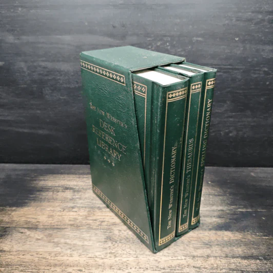 The New Webster's Desk Reference Library 3 เล่ม รูปที่ 3