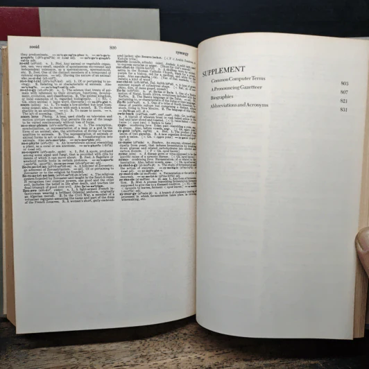 Funk & Wagnalls Standard Desk Dictionary Volume 1-2 รูปที่ 8