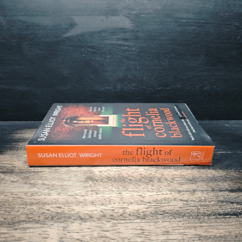 The Flight of Cornelia Blackwood - Susan Elliot Wright รูปที่ 3