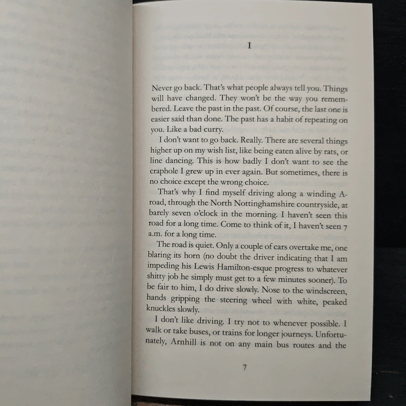 The Taking of Annie Thorne - C.J. Tudor รูปที่ 7
