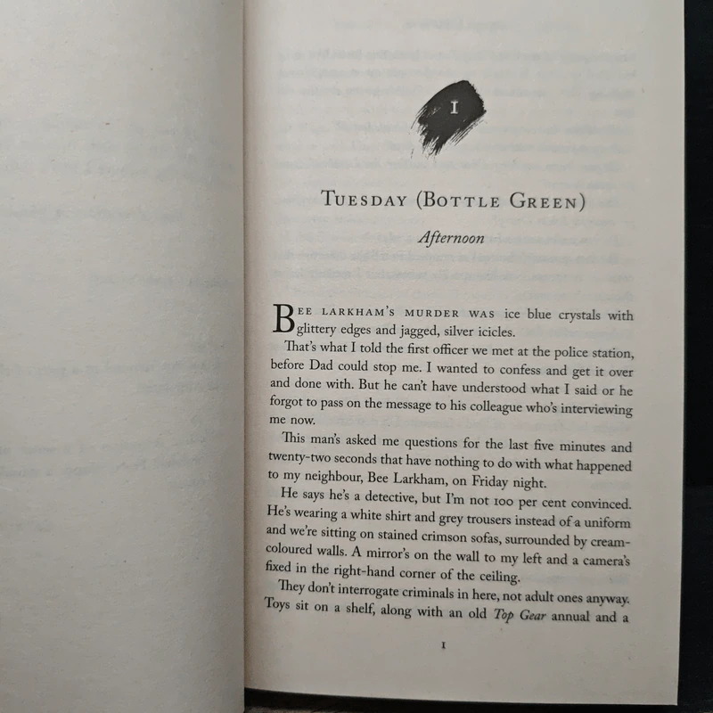 The Colour of Bee Larkham's Murder - Sarah J. Harris รูปที่ 7