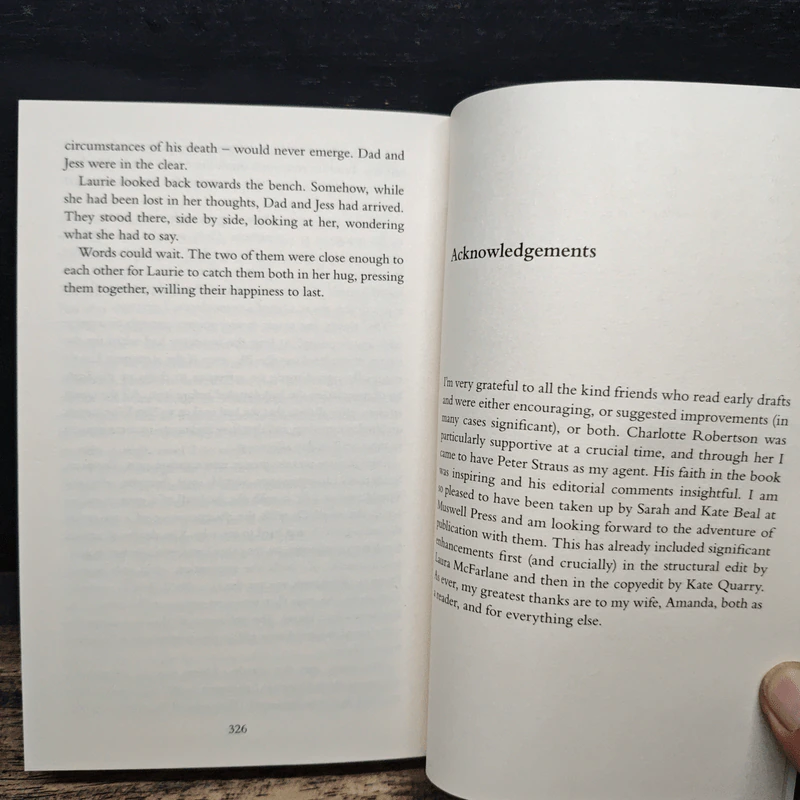 Close to the Bone - Toby Faber รูปที่ 8