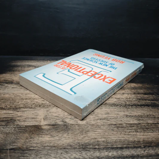 E is for Exceptional - Rob Yeung รูปที่ 5