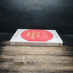 One Perfect Pitch - Marie Perruchet รูปที่ 3