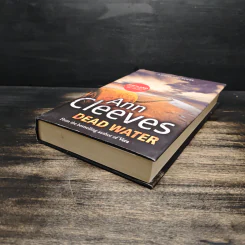 Dead Water - Ann Cleeves รูปที่ 4