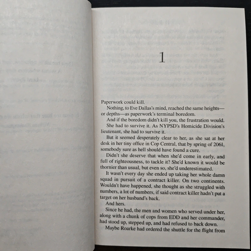 Faithless in Death - J.D. Robb รูปที่ 7
