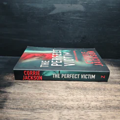 The Perfect Victim - Corrie Jackson รูปที่ 3