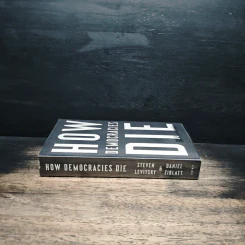 How Democracies Die - Steven Levitsky รูปที่ 3