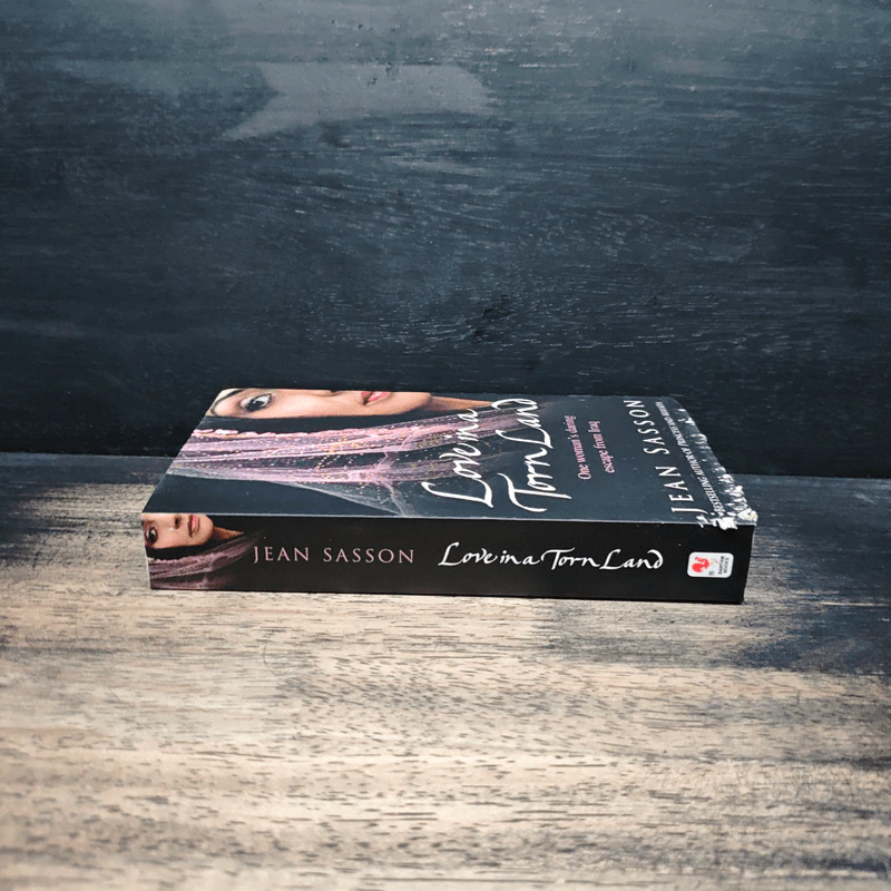 Love in a Torn Land - Jean Sasson รูปที่ 3