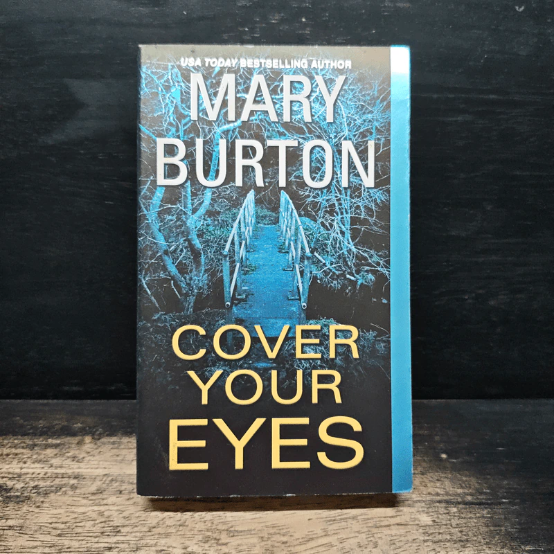 Cover Your Eyes - Mary Burton รูปที่ 1