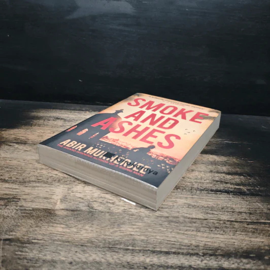 Smoke and Ashes - Abir Mukherjee รูปที่ 4