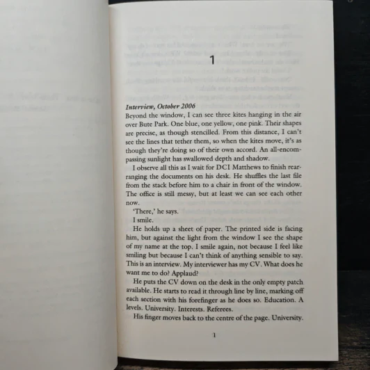 Talking to the Dead - Harry Bingham รูปที่ 7