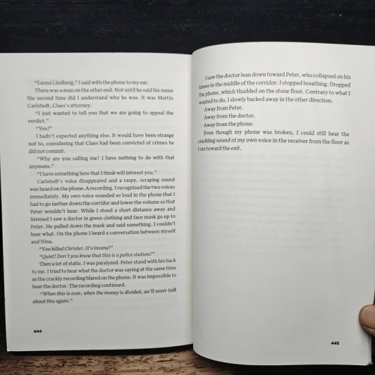 Leona: The Die Is Cast - Jenny Rogneby รูปที่ 8