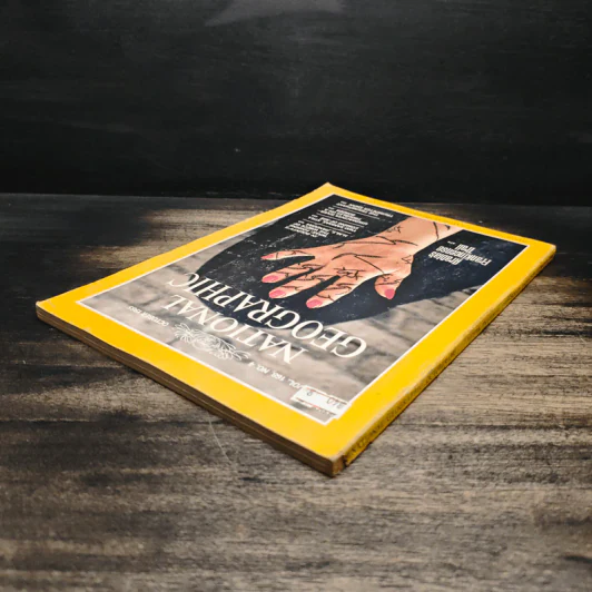 NATIONAL GEOGRAPHIC Vol.168 No.4 October 1985 รูปที่ 5