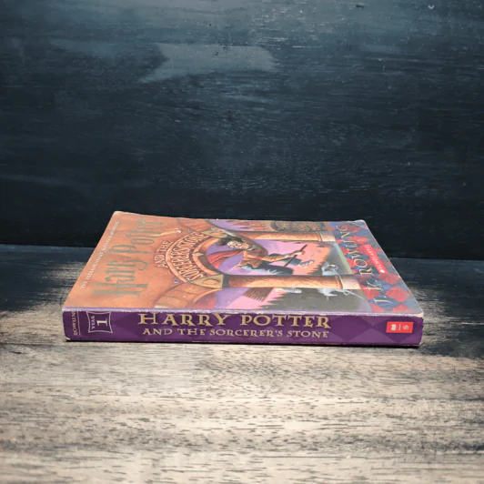 Harry Potter And The Sorcerer's Stone - J.K.Rowling รูปที่ 3