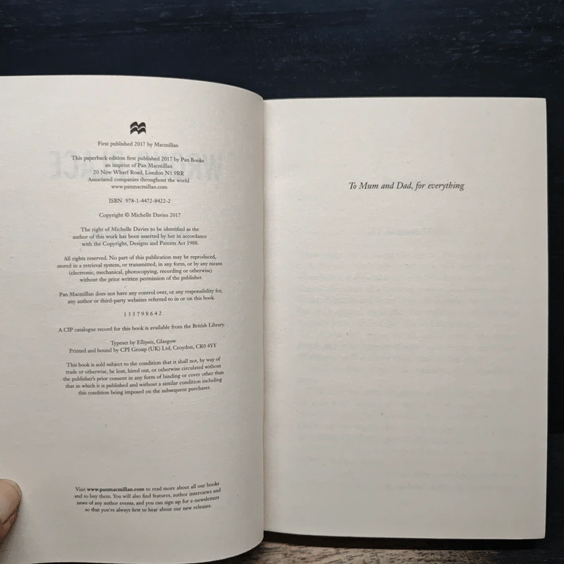 Wrong Place - Michelle Davies รูปที่ 6