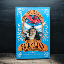 The Girl Who Soared Over Fairyland and Cut the Moon in Two รูปที่ 1
