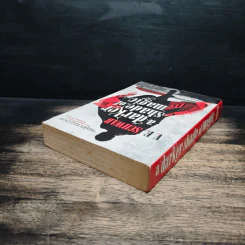 A Darker Shade of Magic - V.E. Schwab รูปที่ 5