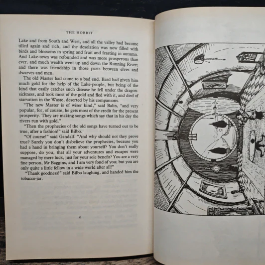 The Hobbit - J.R.R. Tolkien รูปที่ 10