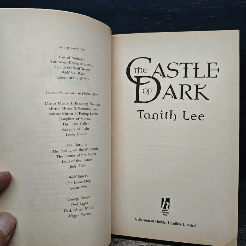 The Castle of Dark - Tanith Lee รูปที่ 6