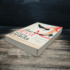 The Devil Wears Prada นางมารสวมปราด้า - Lauren Weisberger รูปที่ 4
