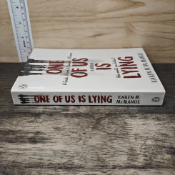 One Of Us Is Lying - Karen M. McManus รูปที่ 2