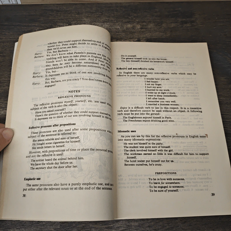 Getting on in English - John Haycraft รูปที่ 8