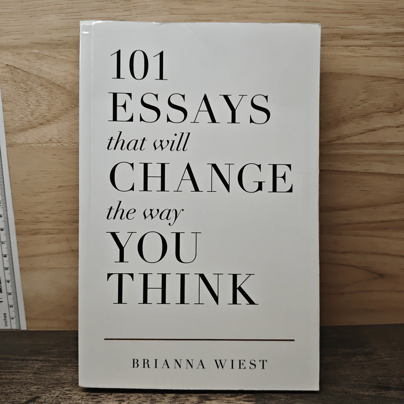 101 Essays That Will Change The Way You Think - Brianna Wiest รูปที่ 1