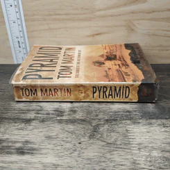 Pyramid - Tom Martin รูปที่ 2