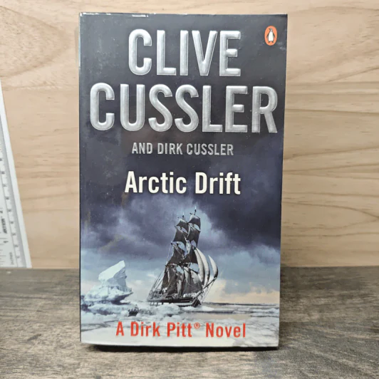 Arctic Drift - Clive Cussler, Dirk Cussler รูปที่ 1