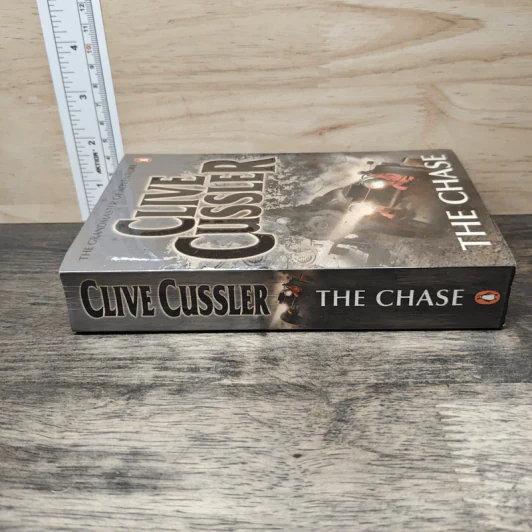 The Chase - Clive Cussler รูปที่ 2