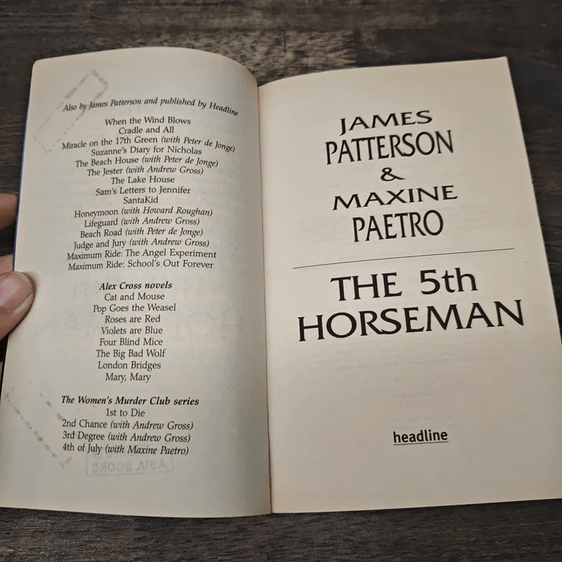 The 5th Horseman - The 5th Horseman, Maxine Paetro รูปที่ 6