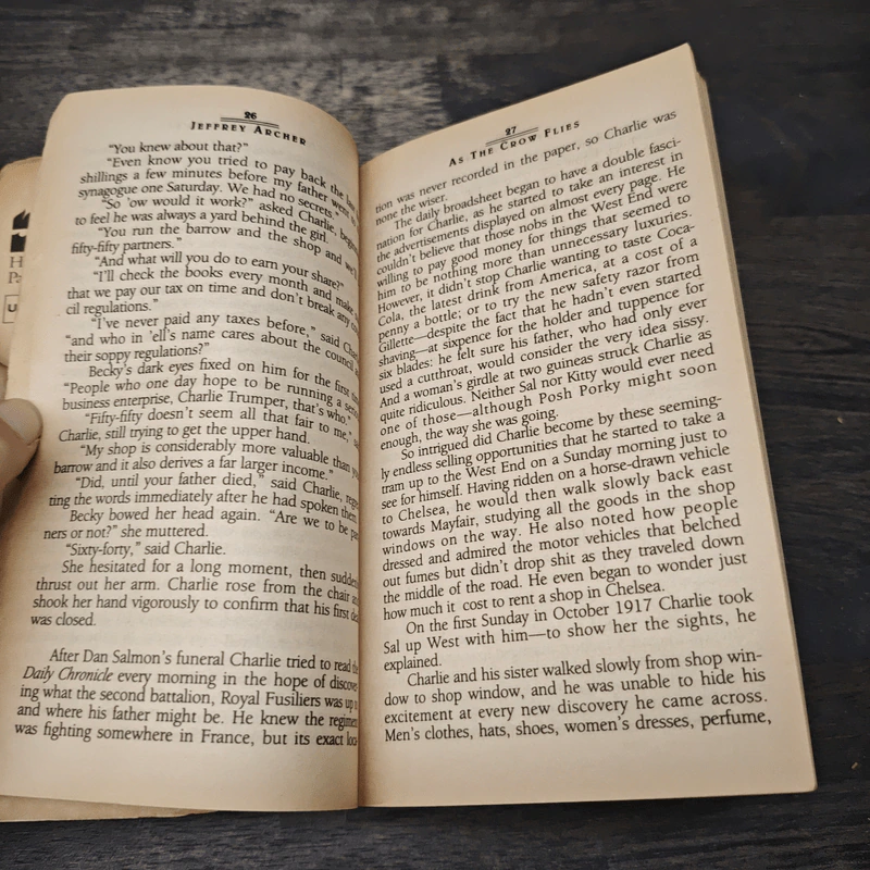 As the Crow Flies - Jeffrey Archer รูปที่ 7