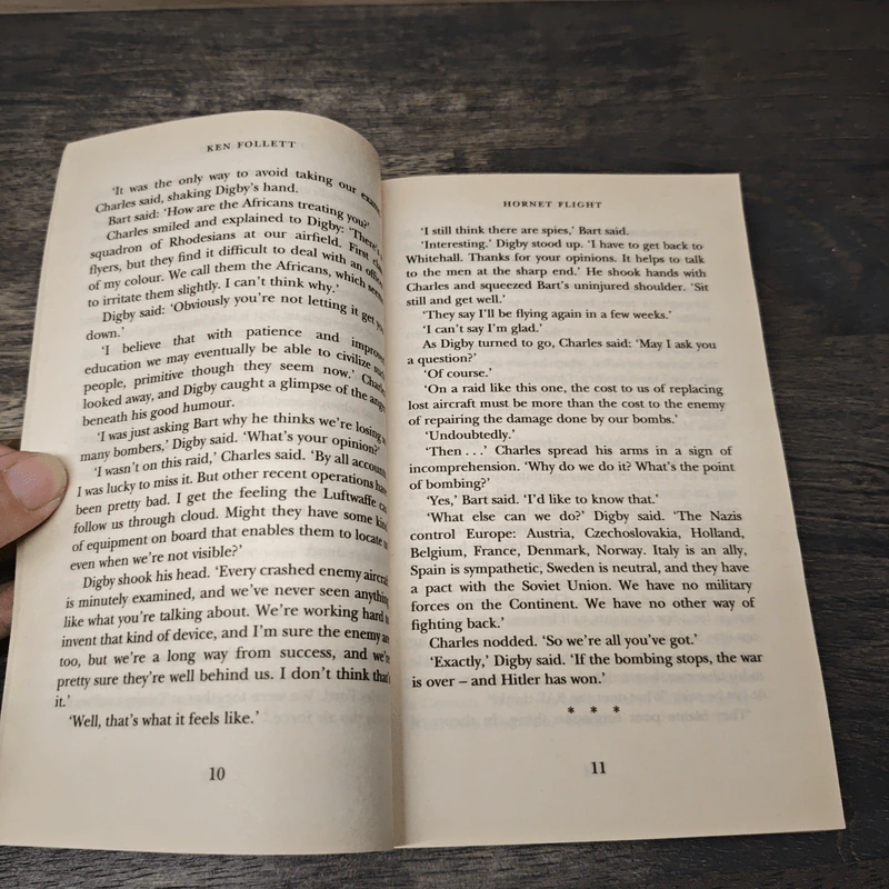 Hornet Flight - Ken Follett รูปที่ 7