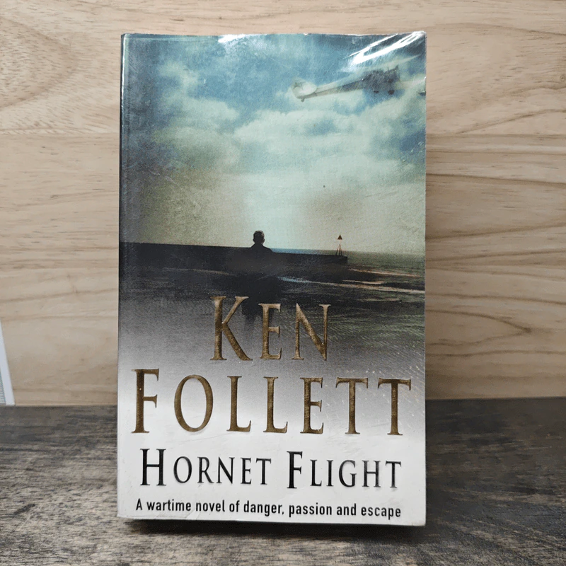 Hornet Flight - Ken Follett รูปที่ 1