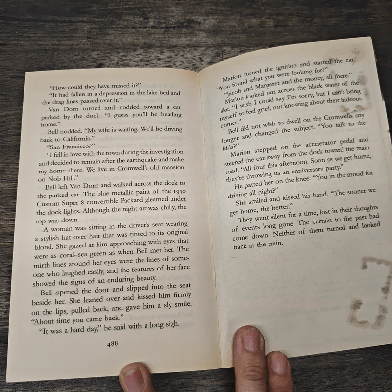 The Chase - Clive Cussler รูปที่ 8