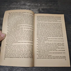 The Honourable Schoolboy - John le Carré รูปที่ 6