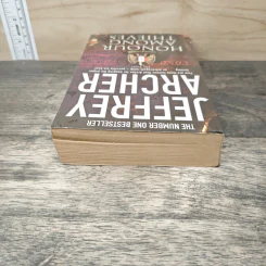 Honour Among Thieves - Jeffrey Archer รูปที่ 4