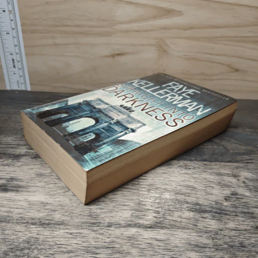 Straight Into Darkness - Faye Kellerman รูปที่ 3