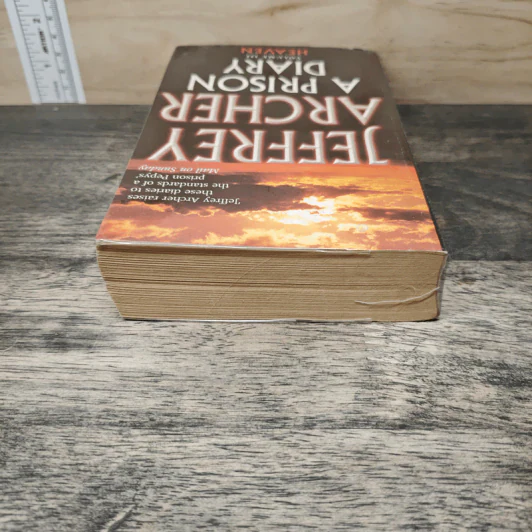 A Prison Diary Volume III: Heaven - Jeffrey Archer รูปที่ 4