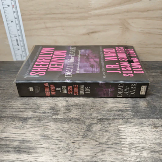 Dead After Dark - Sherrilyn Kenyon, J.R. Ward, Susan Squires , Dianna Love รูปที่ 2